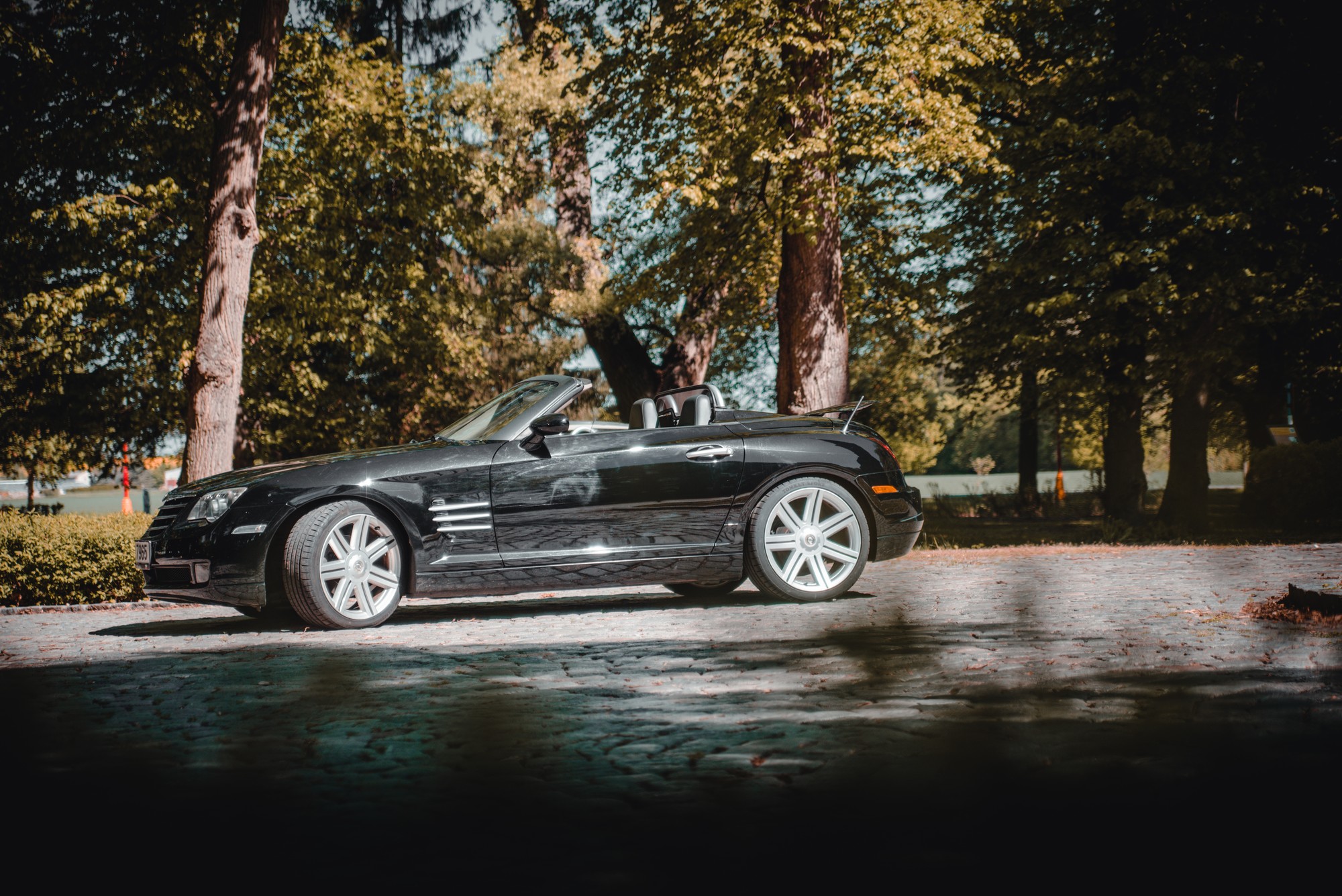 Chrysler Crossfire Roadster snížený podvozek tuning výfuk Hradec Králové